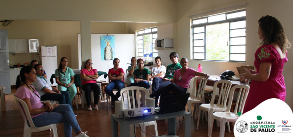 Colaboradores do HSVP realizam Roda de Conversa sobre o Outubro Rosa