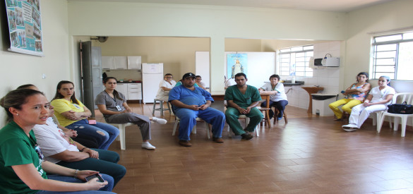 Profissionais do HSVP realizam roda de conversa em apoio ao Setembro Amarelo