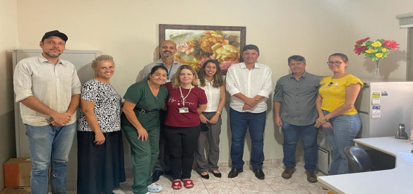 Representantes do INDSH realizam reunião com representantes da UFU e poder público local